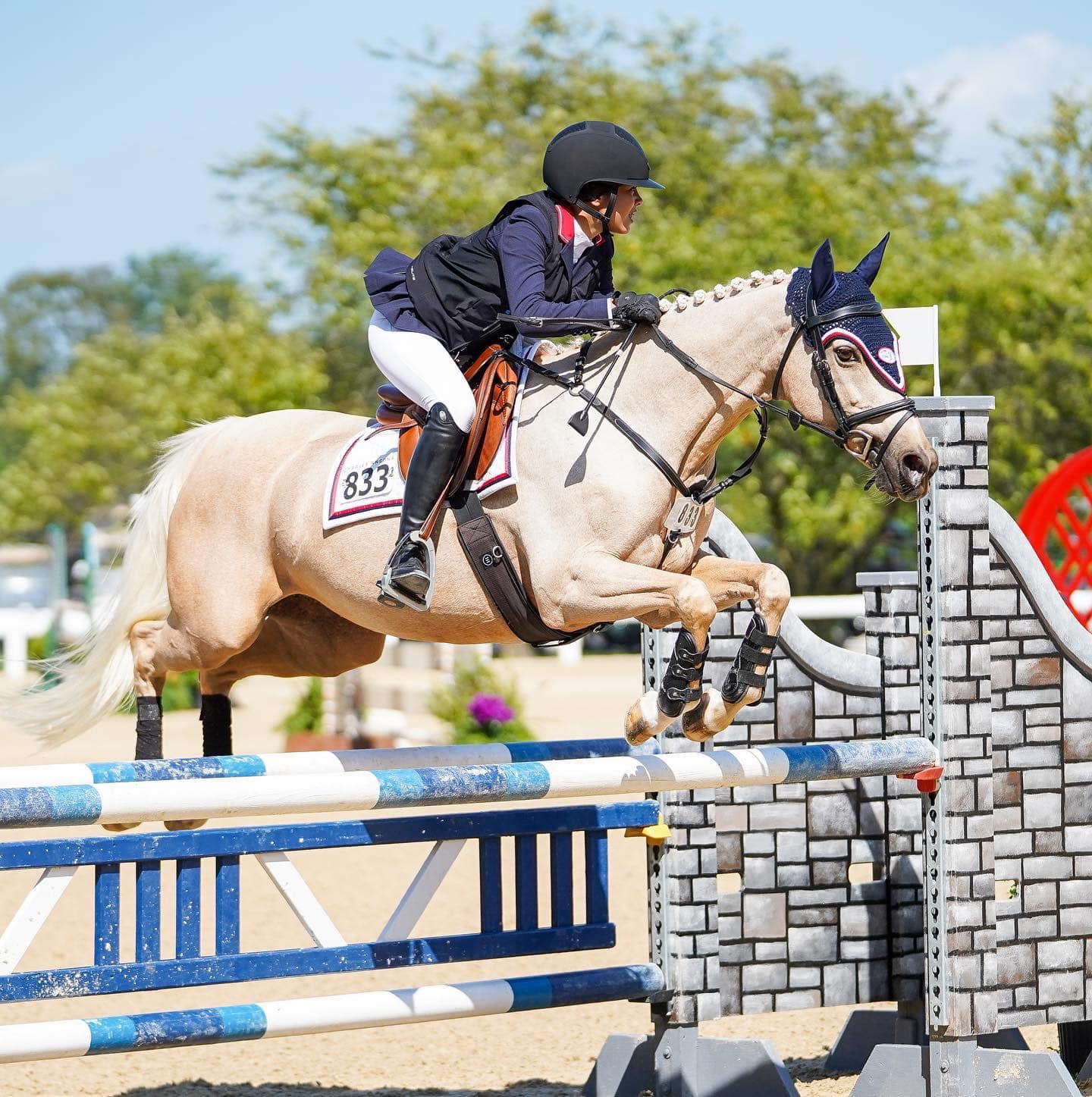 Photo showcasing the USEF Pony Finals presented by Marshall + Sterling